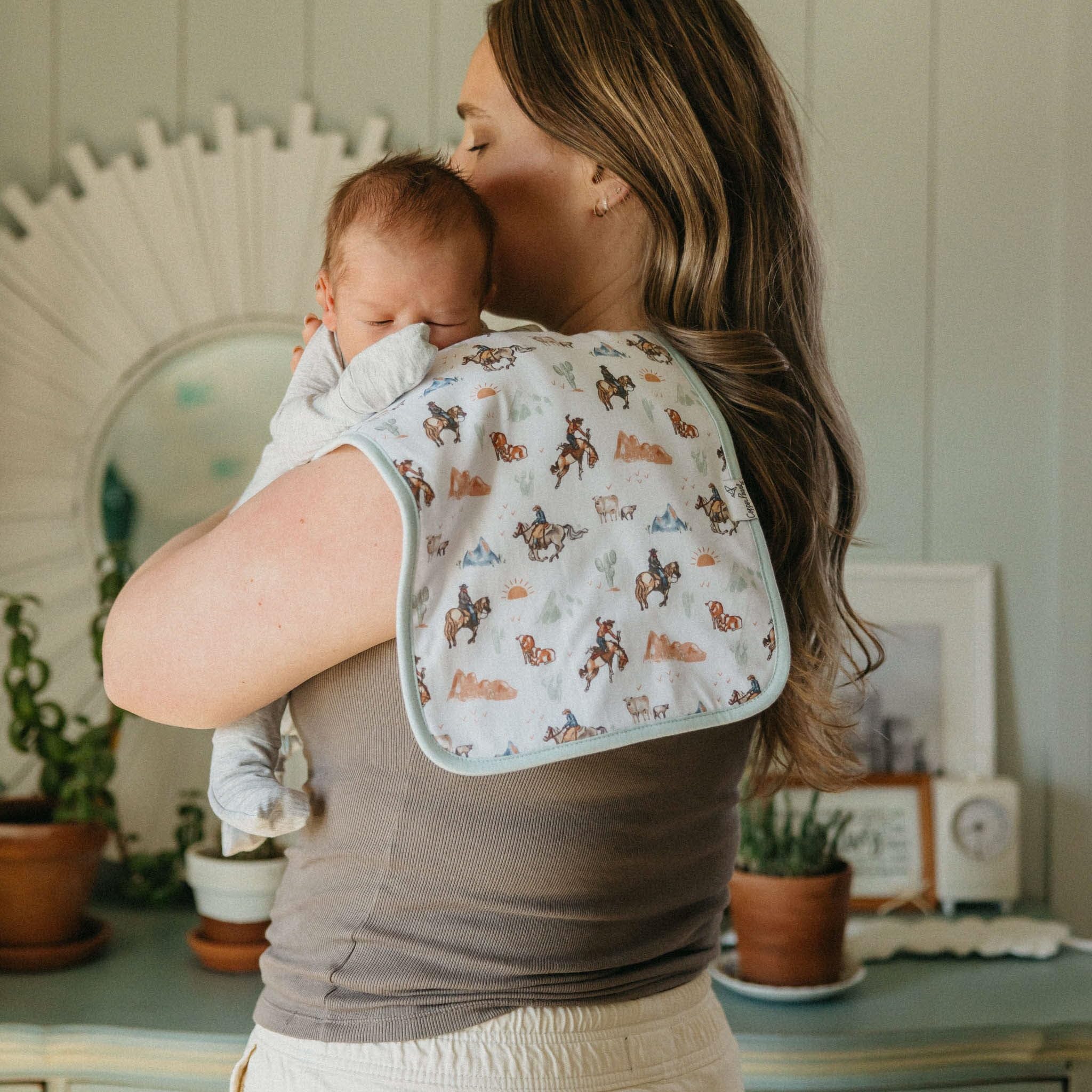 Copper Pearl burp cloth with absorbent fleece layer for mess management