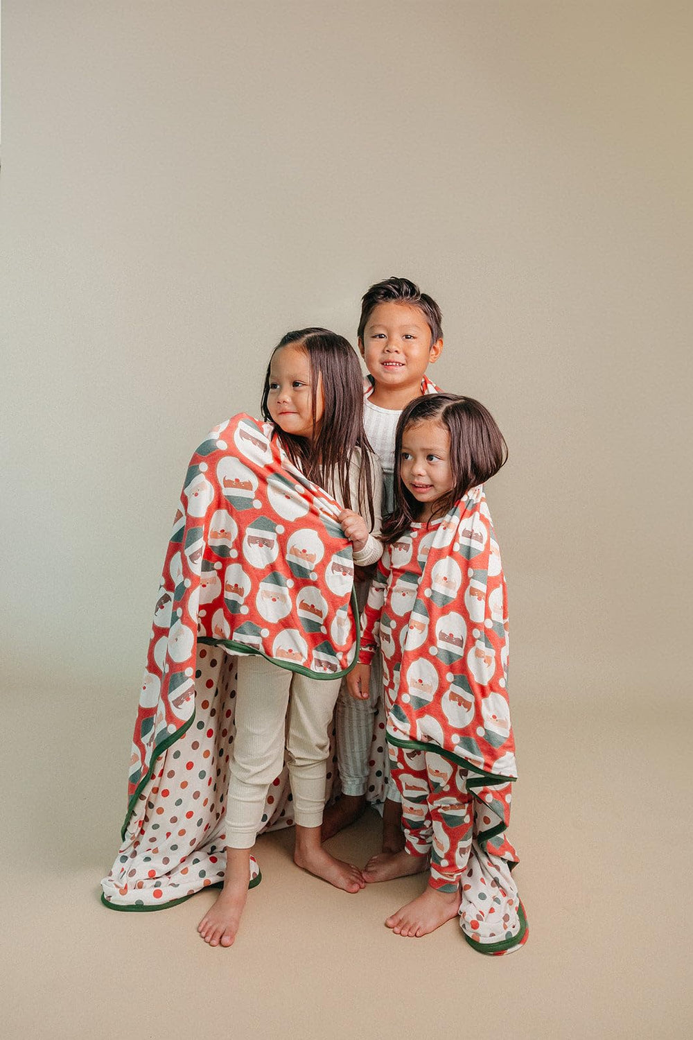 Copper Pearl Claus jumbo knit blanket gift-ready packaging ready for gifting