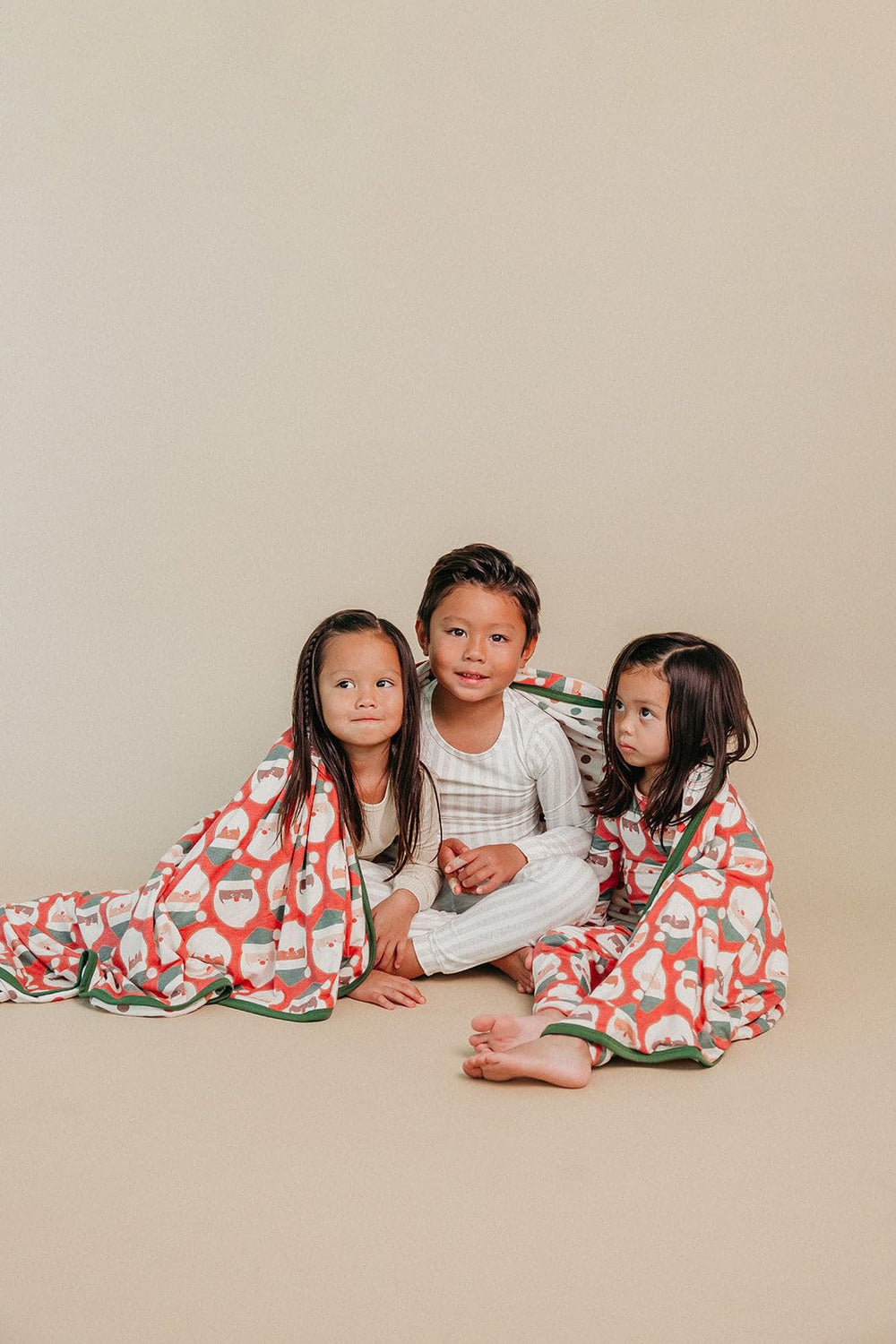 Copper Pearl Claus jumbo knit blanket reversible side for two looks