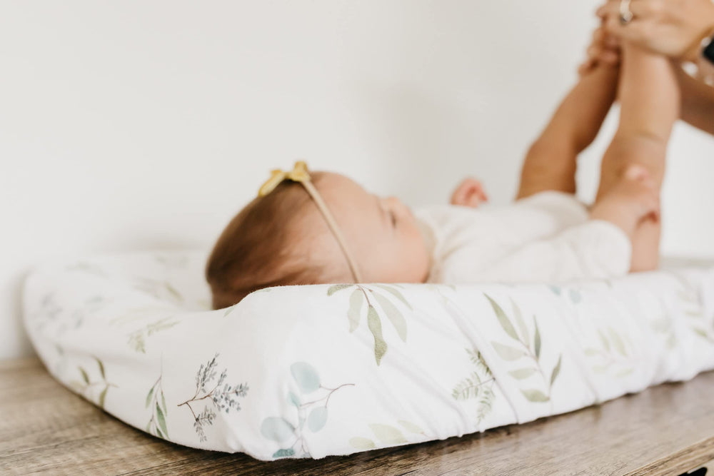 Copper Pearl easy-care design simplifies cleanup after diaper changes.