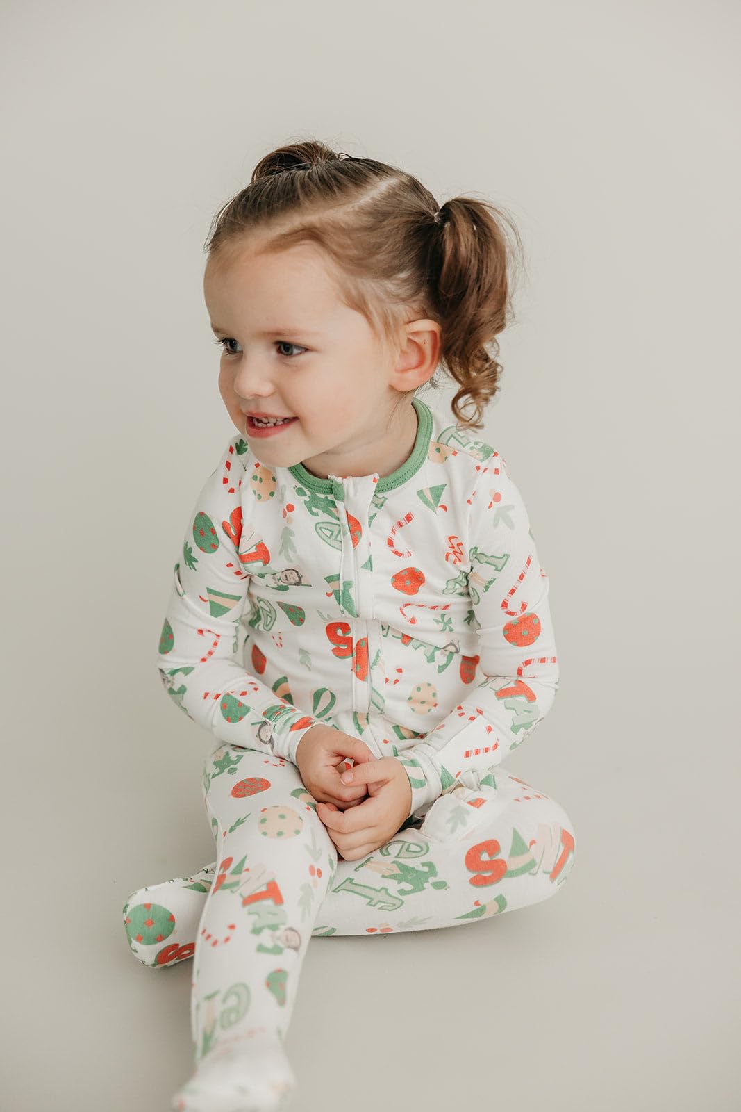 Tag-free neck detail on Copper Pearl Elf footie pajama.
