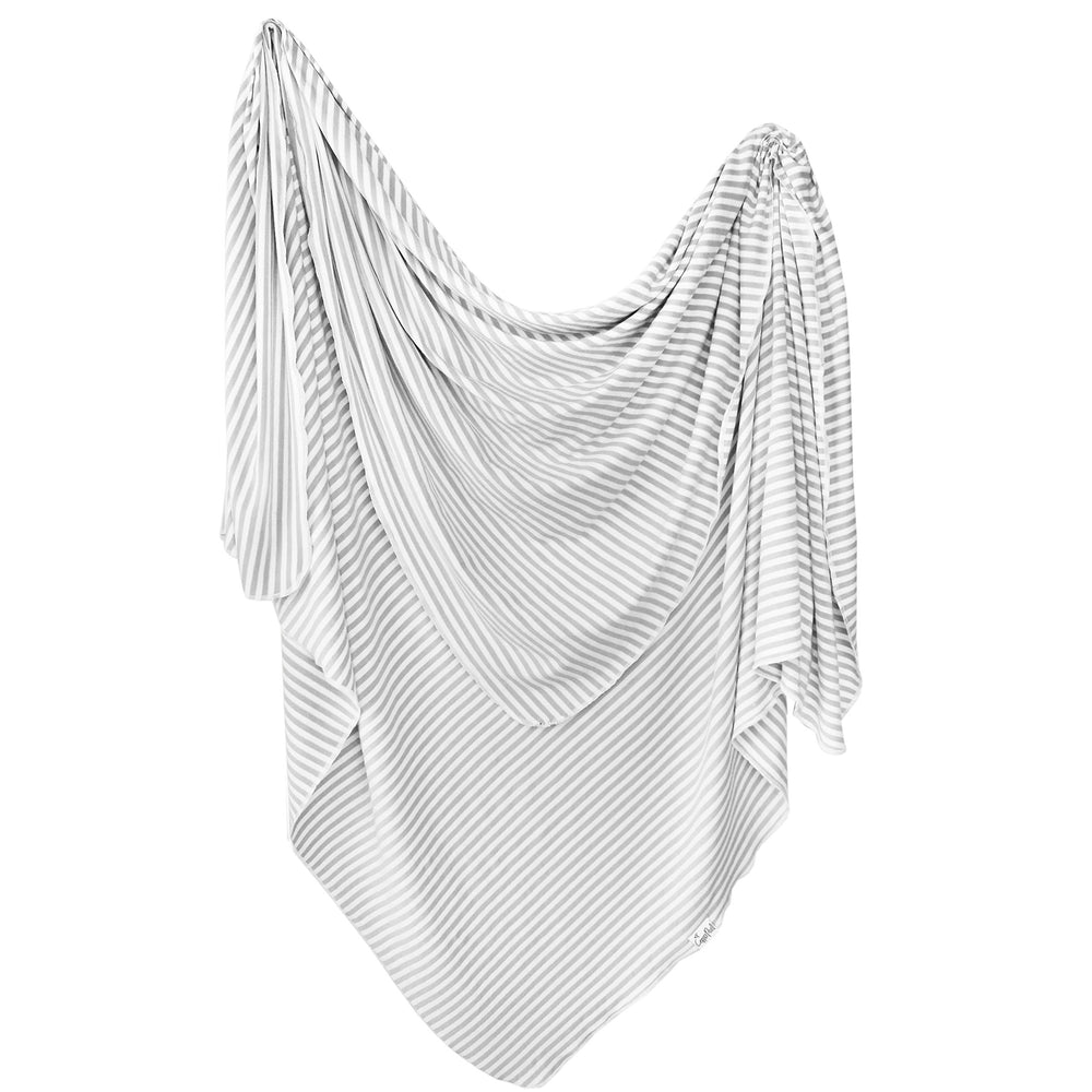 Copper Pearl Everest swaddle blanket in gray and white for cozy swaddling