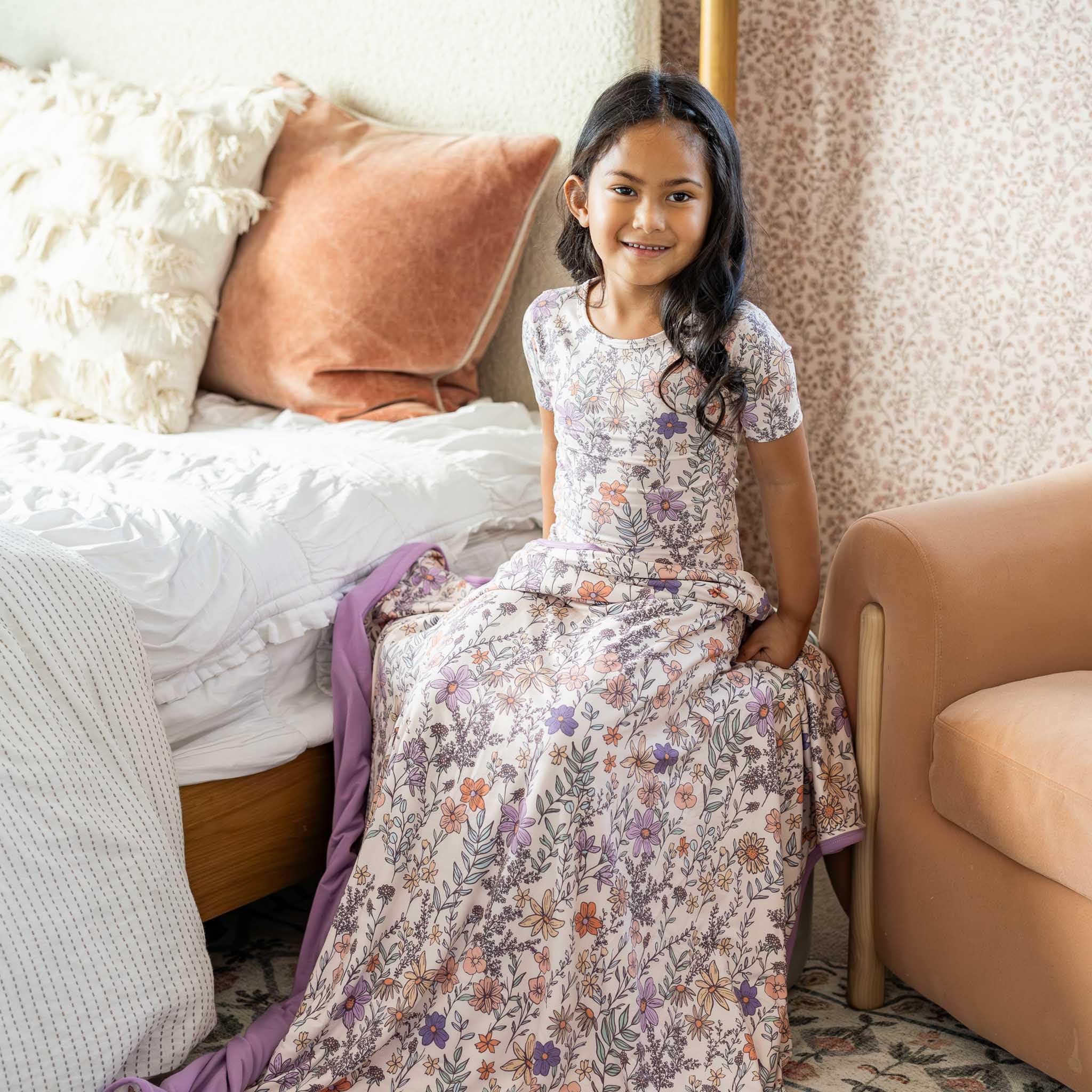 Copper Pearl Flora toddler-friendly size grows with your child for years.
