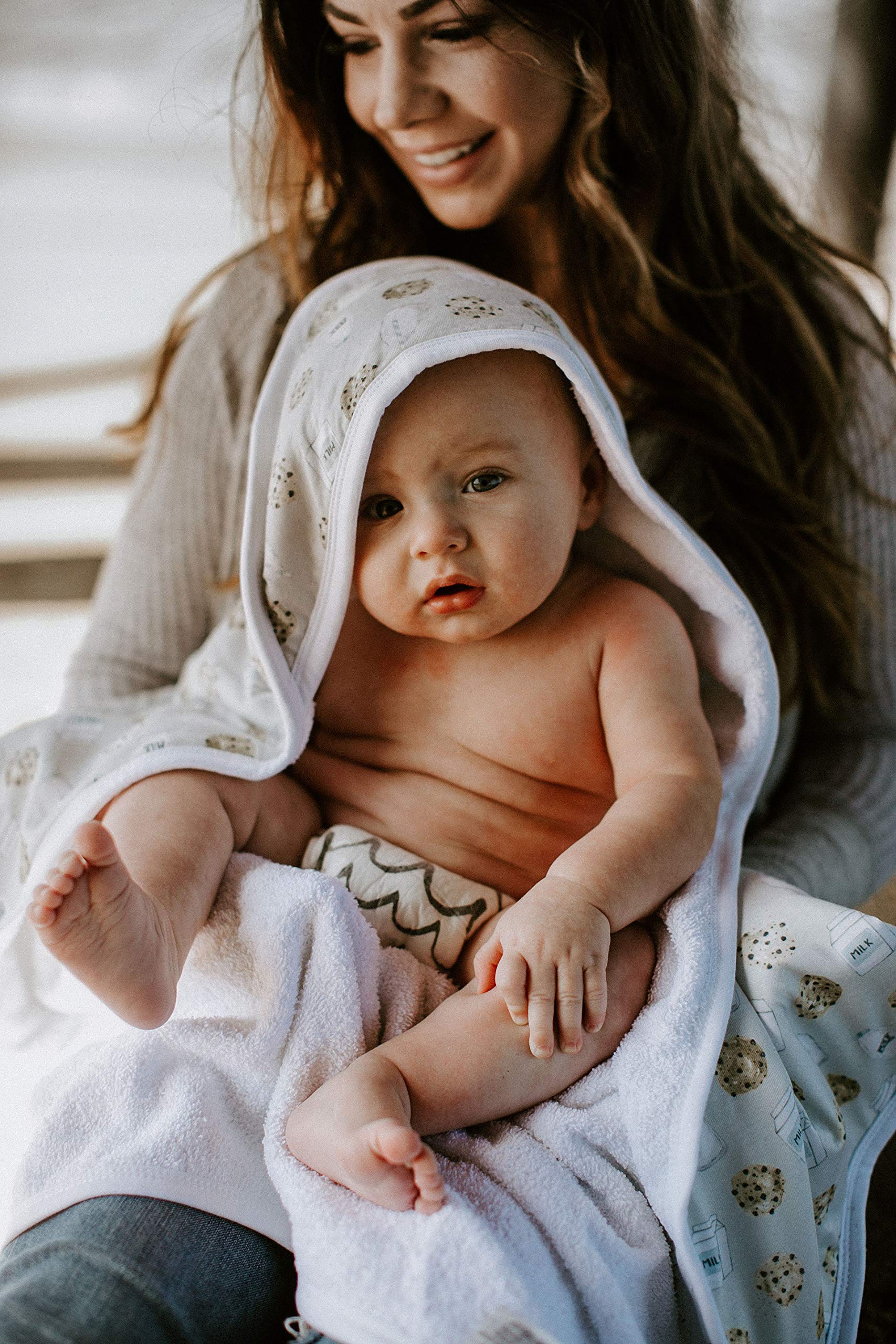 Copper Pearl hooded towel’s trendy designs make a gift-worthy bath accessory.
