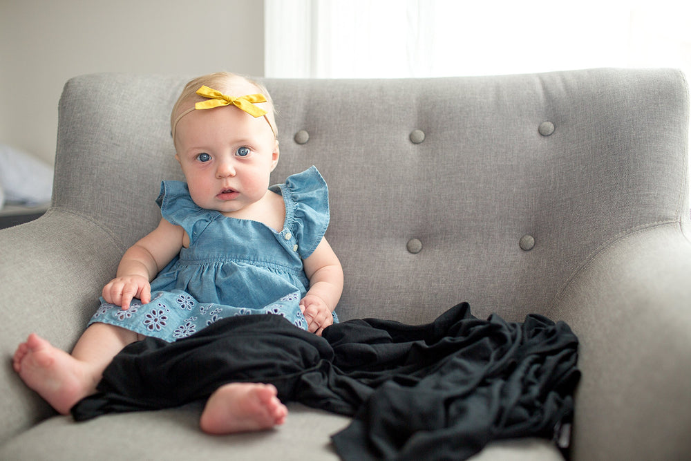 Copper Pearl Midnight nursing cover demonstrates breathability and full coverage when needed.
