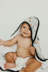 Copper Pearl knit hooded towel pockets add hand warmth and convenience.