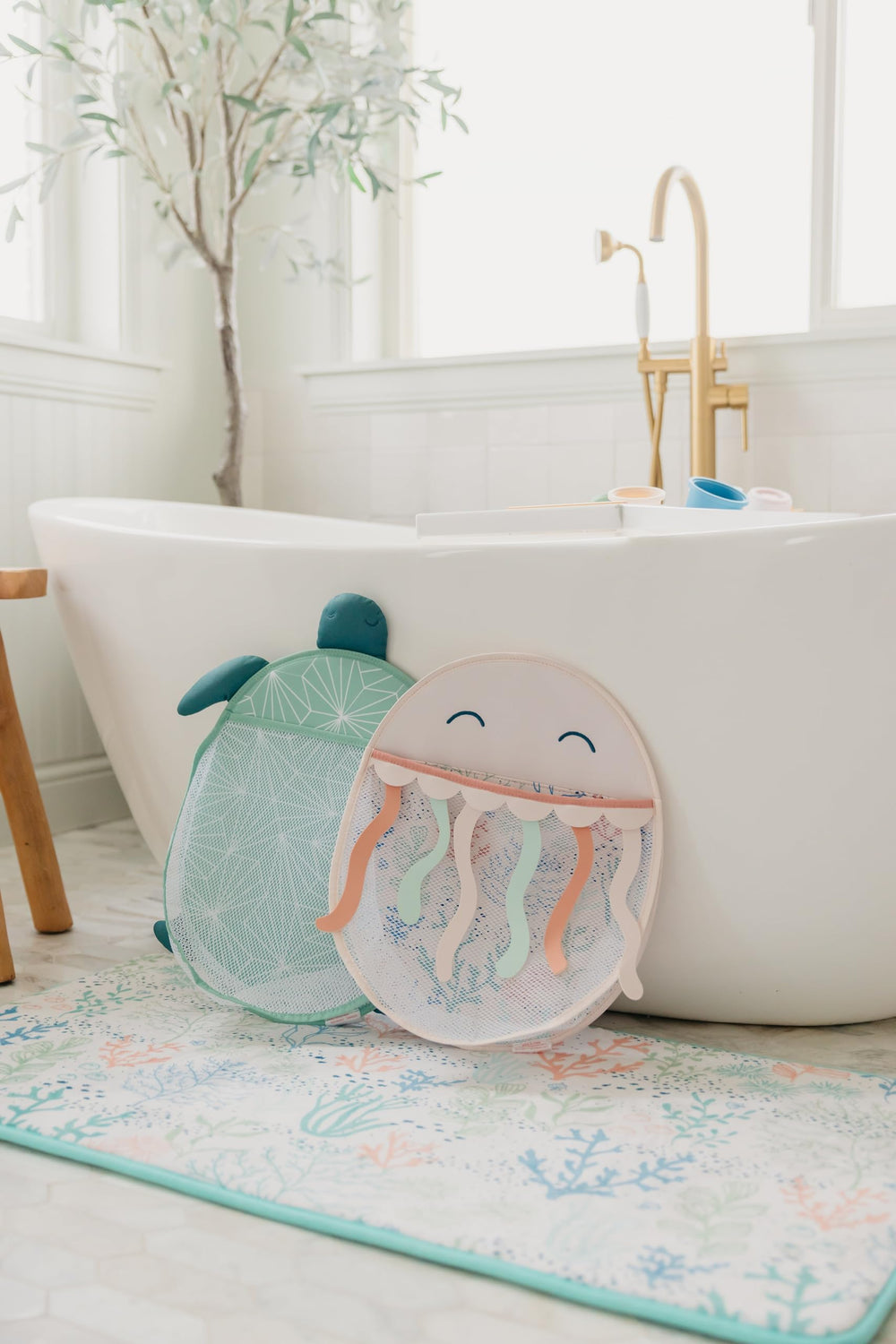 Copper Pearl Oceana quick-dry mesh net for efficient bath toy storage and drying.