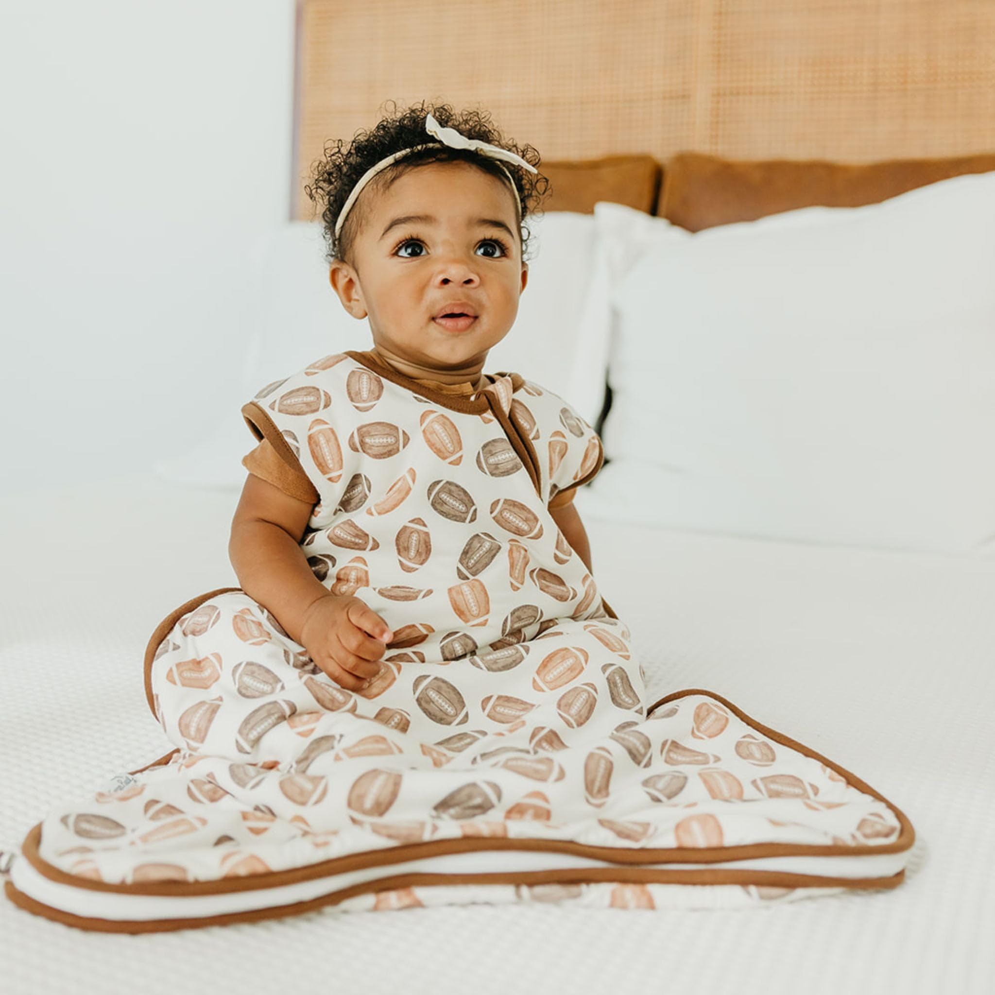 Copper Pearl Blitz sleep bag neck area shows tag-free design for gentle contact