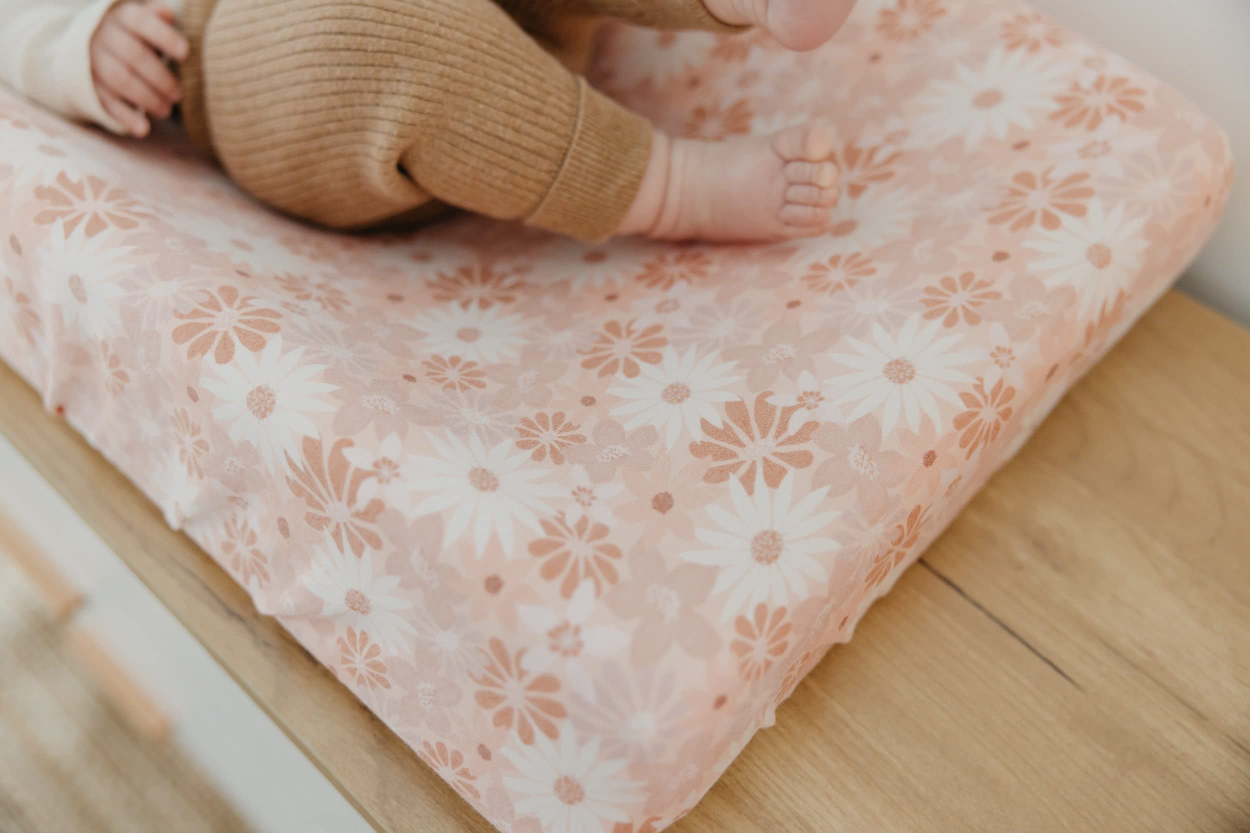 Durable, washable knit cover stays soft wash after wash on Copper Pearl