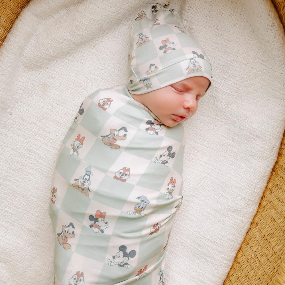 Copper Pearl swaddle modern design makes a stylish gift for new moms.