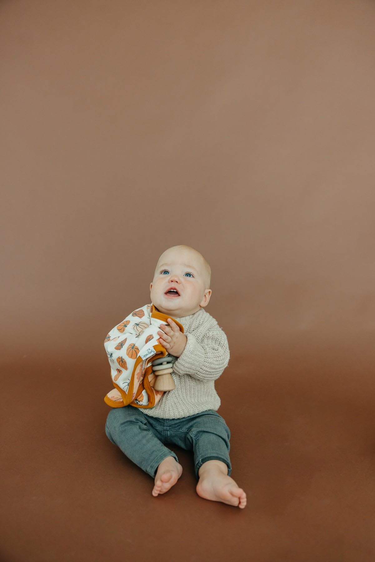 Ultra-soft polyester-rayon blend with breathable three-layer weave for cozy snuggles