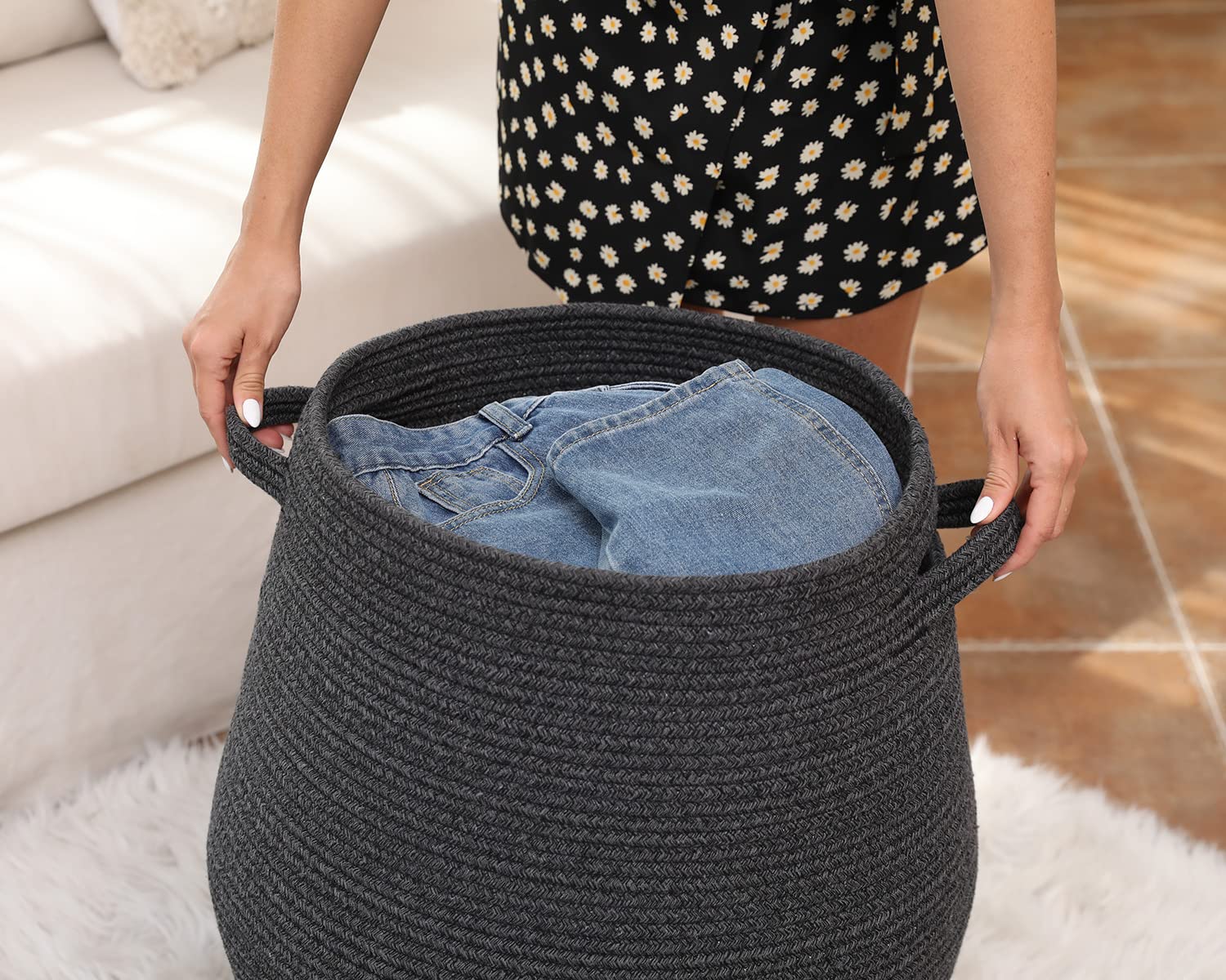 Cottonphant soft-texture cotton rope basket for everyday use.