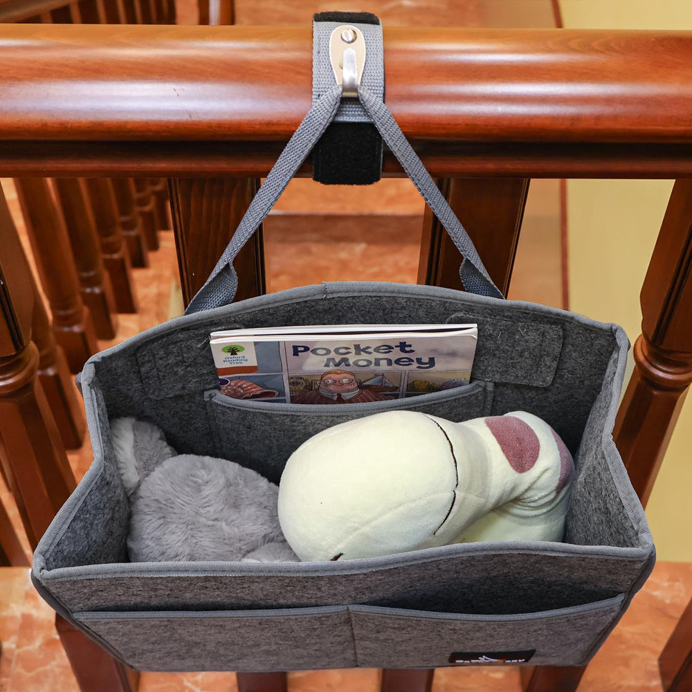 Cover Geny soft-grey finish blends with decor and adds a polished look.