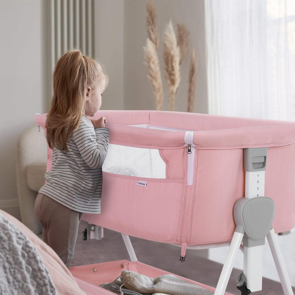 Cowiewie foldable design enables quick setup and travel-ready portability