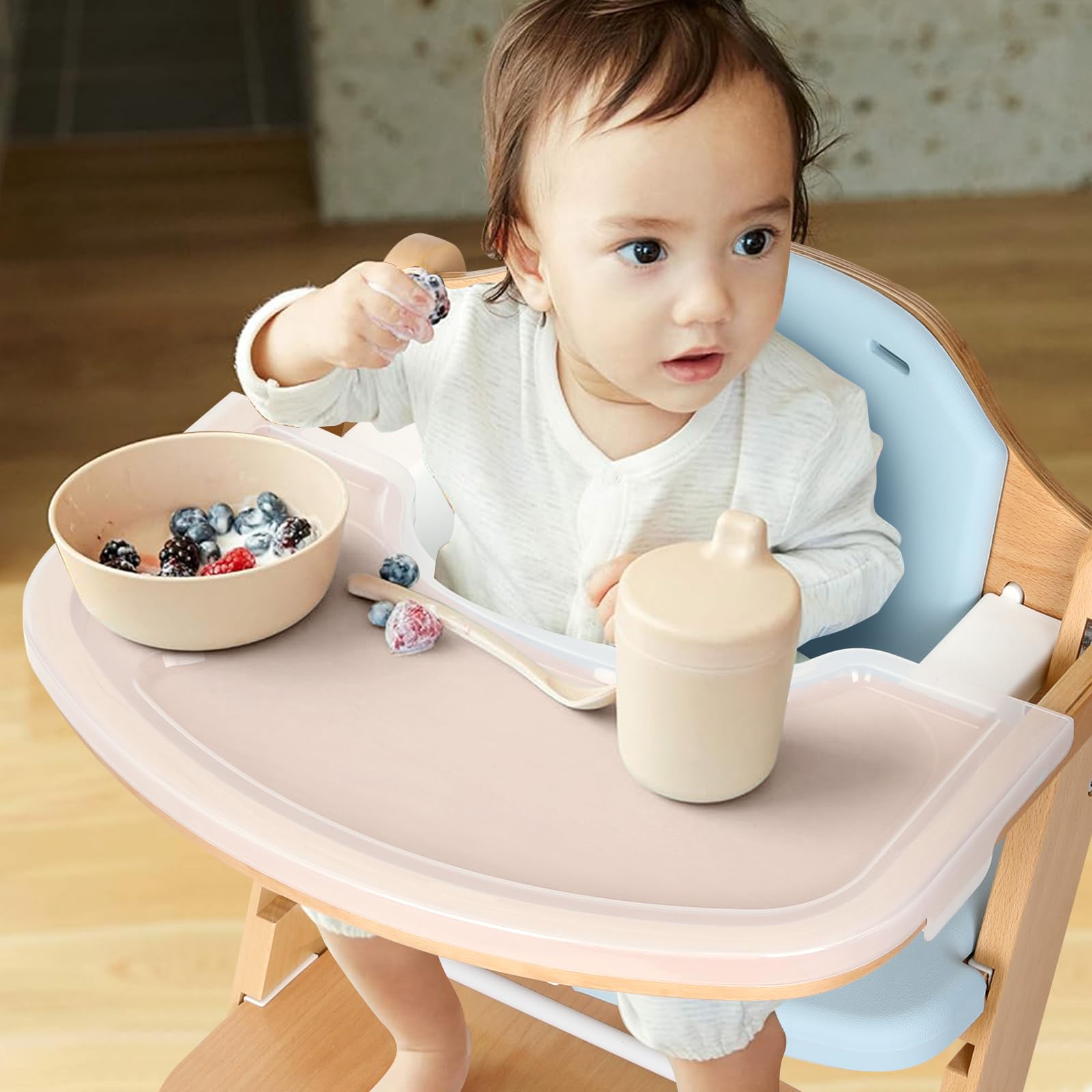 Cowiewie high chair blue tray positions show two adjustable settings for different sizes