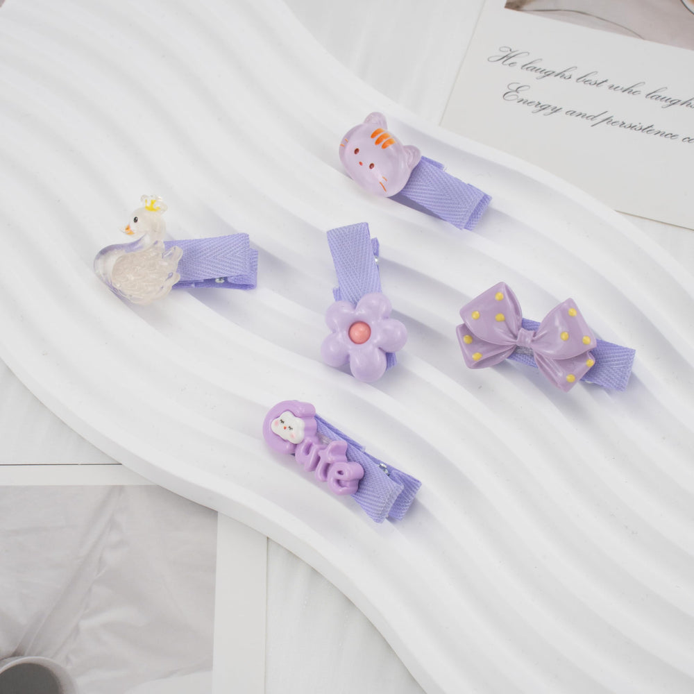COZYISLE avocado hair clip adds fresh, cute accents