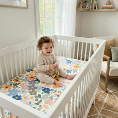 CozysBunny muslin crib sheet edge close-up highlights 360-degree elastic fit.