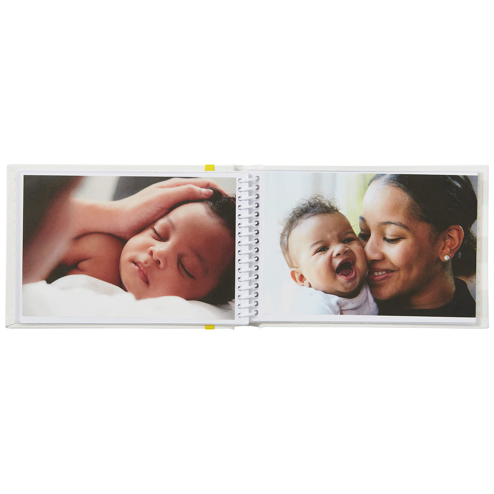C.R. Gibson Little One Woodland brag book photo-sizes-4x6-3-5x5 offers flexible memory layouts.