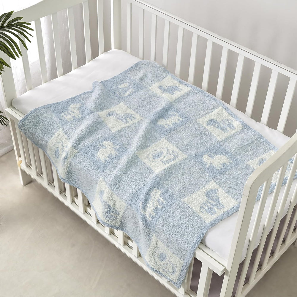 CREVENT machine-washable baby blanket set for easy care and fade resistance