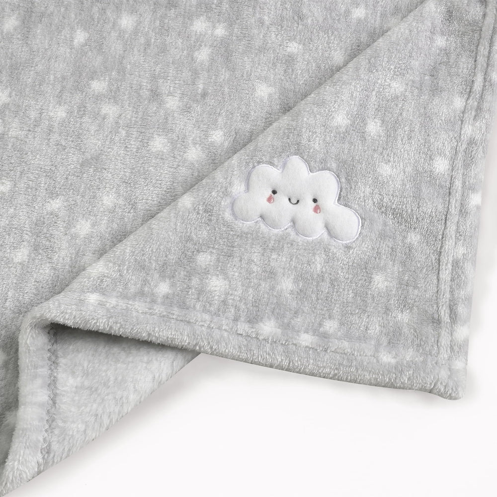 CREVENT fade-resistant colors retain Grey Cloud and Green Sherpa vibrancy.