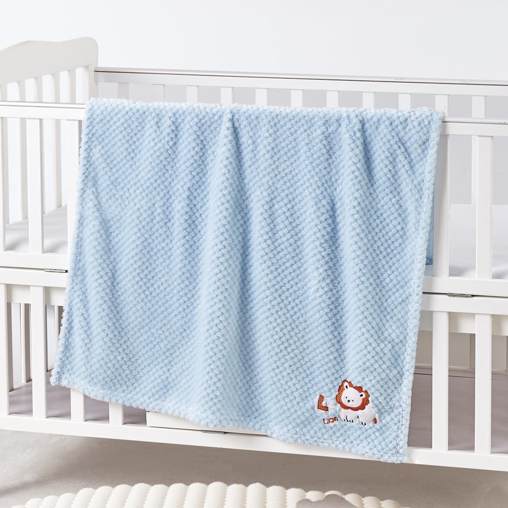 CREVENT baby blanket texture close-up reveals fluffy, gentle touch for sensitive skin.