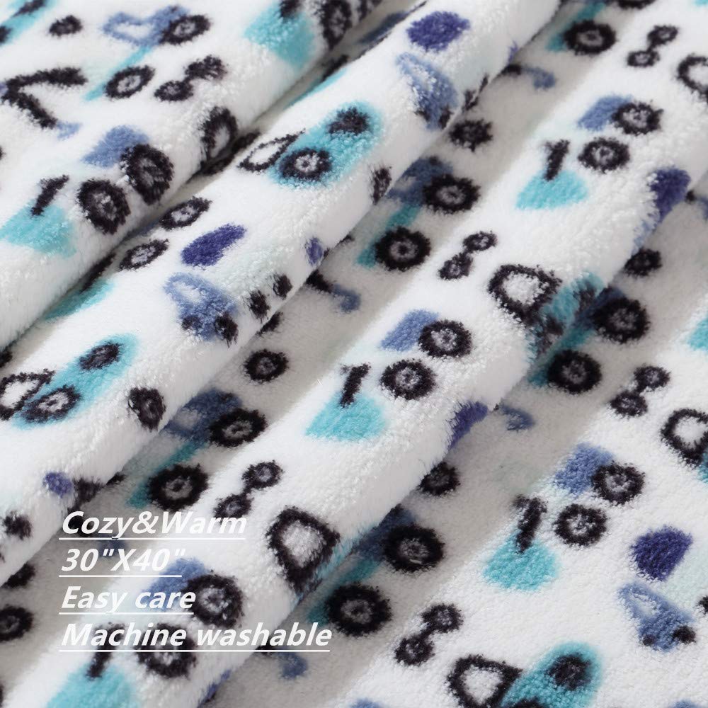 CREVENT blanket on stroller delivers lightweight warmth during outdoor outings