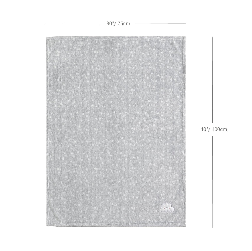 CREVENT car ride blanket is travel-friendly and versatile.