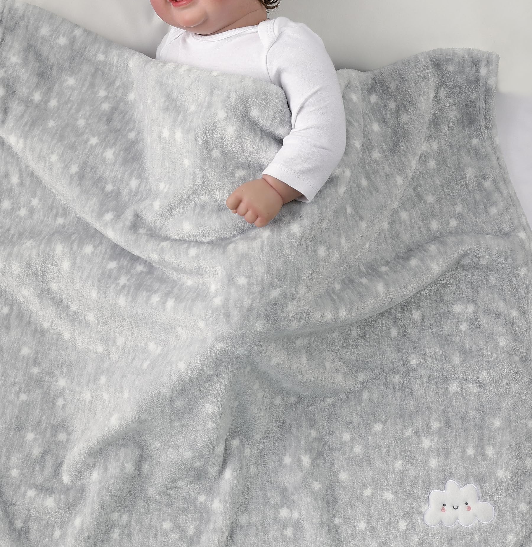 CREVENT crib-time soft blanket enhances nursery moments.