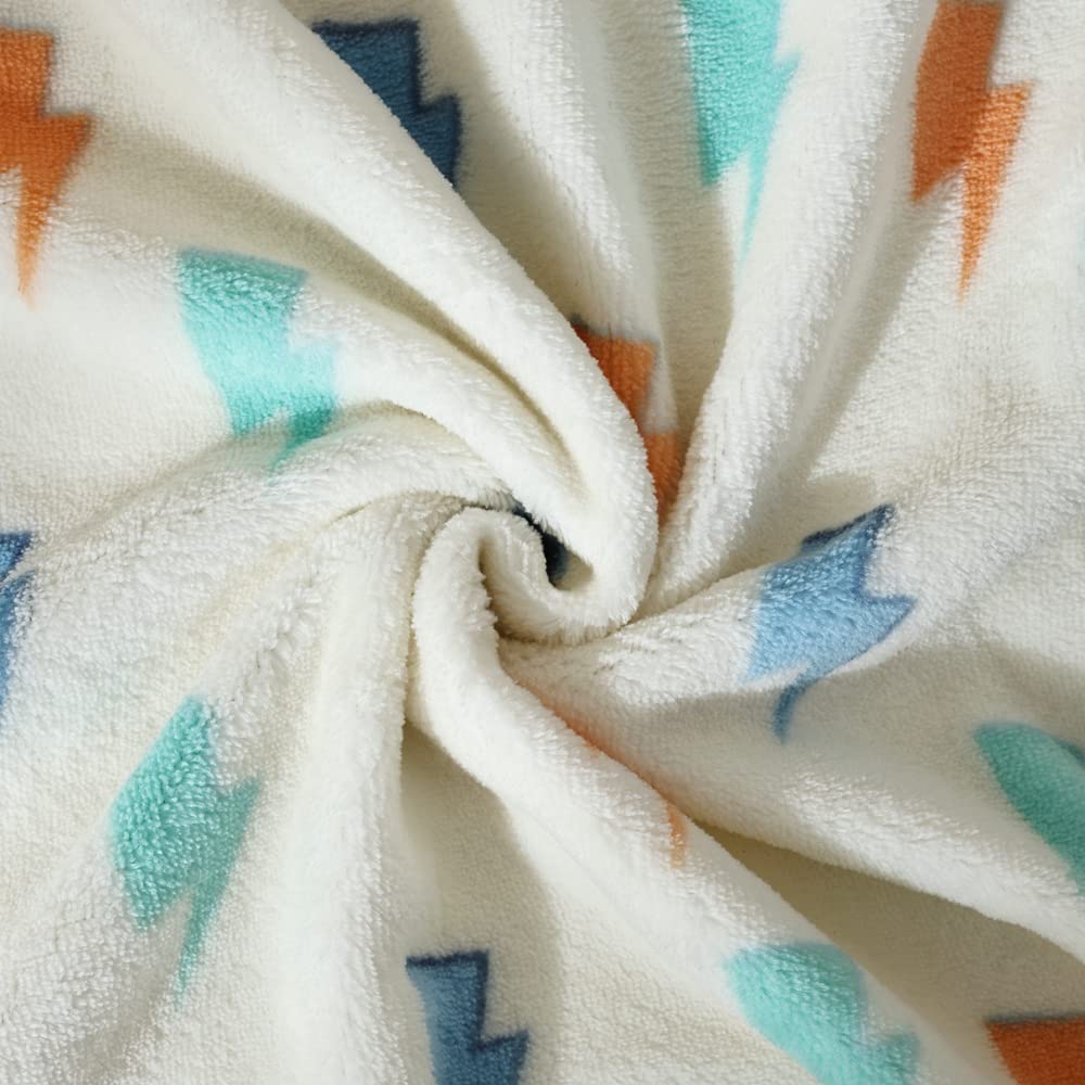 CREVENT machine-washable blanket ready for quick cleanup after spills