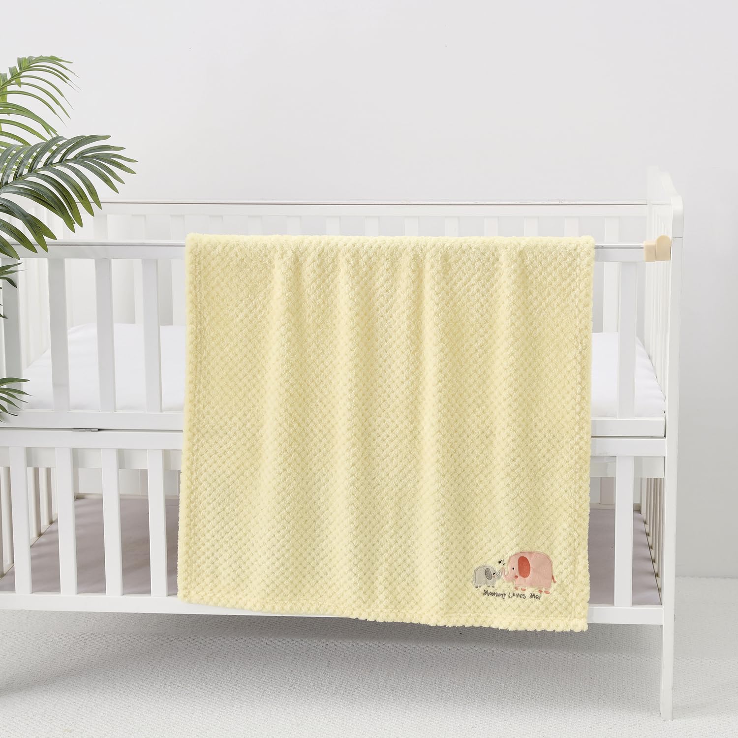 CREVENT fluffy flannel fabric close-up shows soft, breathable comfort for infants