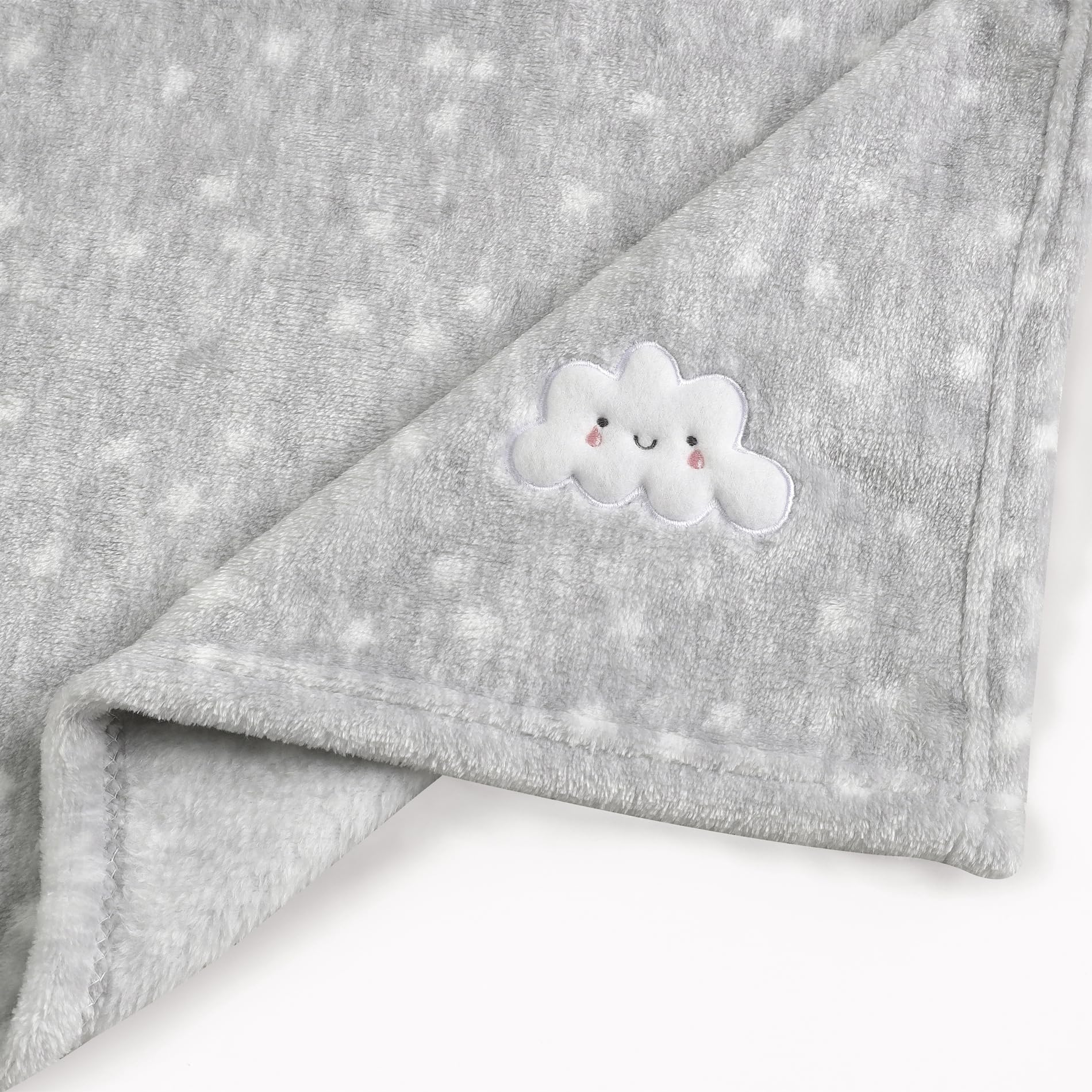 CREVENT blankets care closeup shows machine washable, fade-resistant fabric.