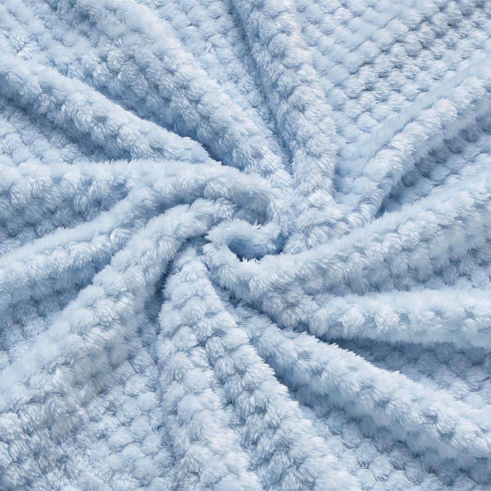CREVENT machine washable blanket for easy cleaning after use