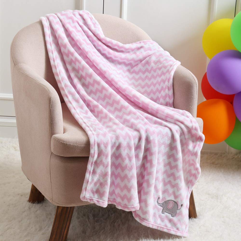 CREVENT Pink Elephant gift-pack blanket ready for gifting.
