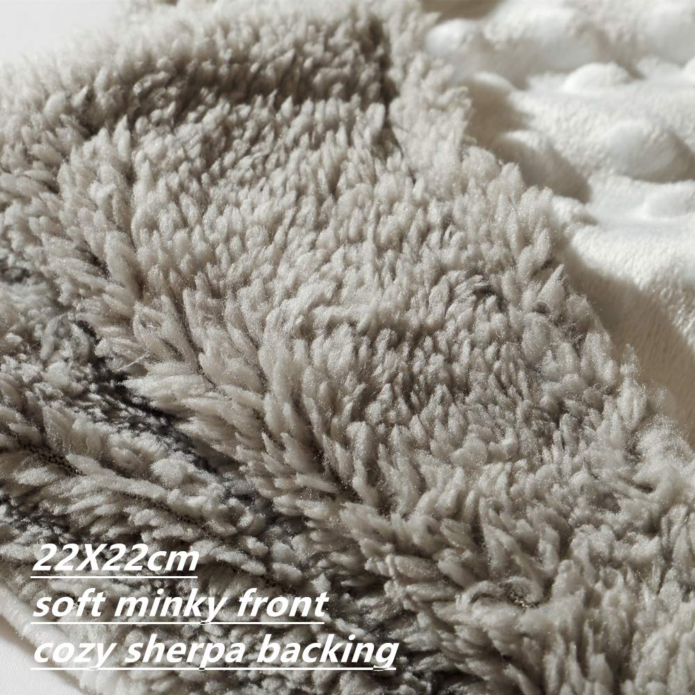 CREVENT Snuglling Toy Sherpa back detail highlights cozy warmth