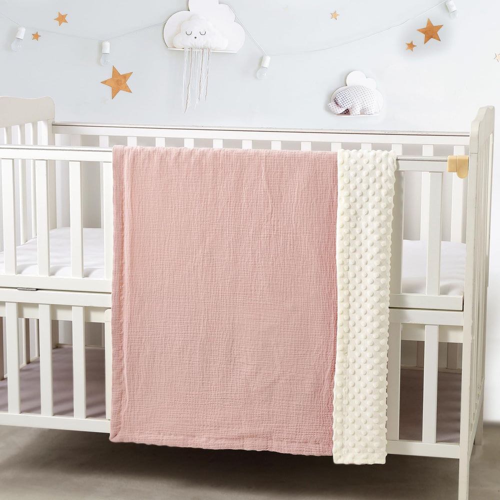 CREVENT soft muslin texture blanket close-up for gentle skin contact