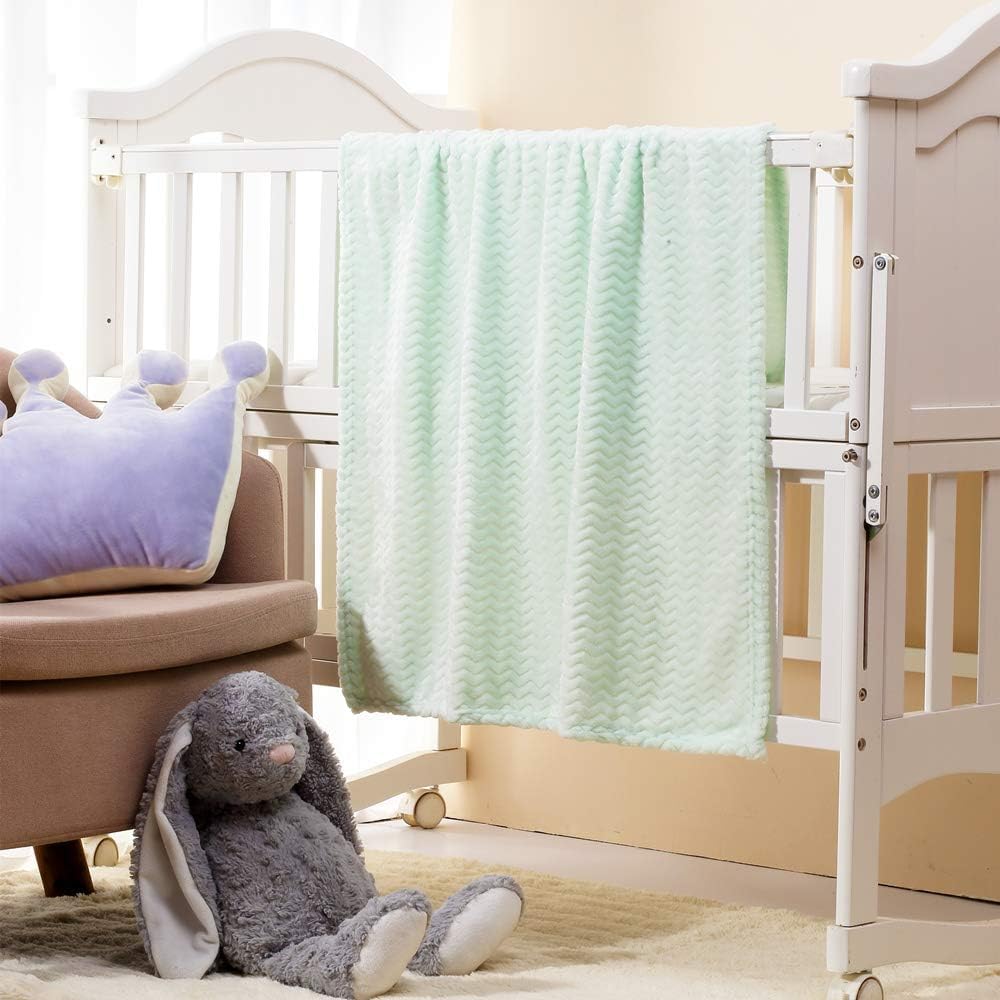 CREVENT soft flannel fleece blanket in gray cloud ready for stroller, crib, or car seat.