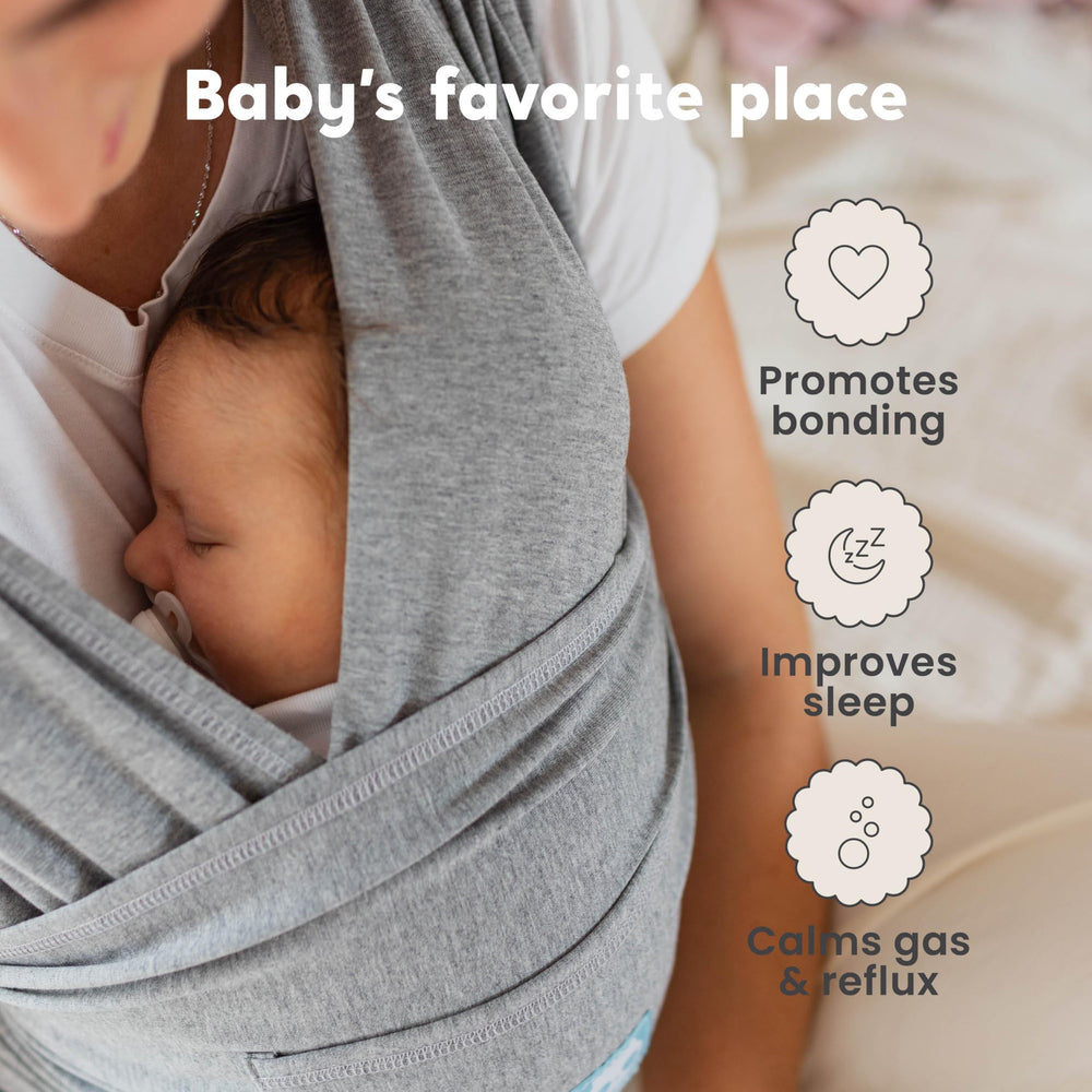 CuddleBug CuddleCarry lightweight design supports all-day carrying on outings