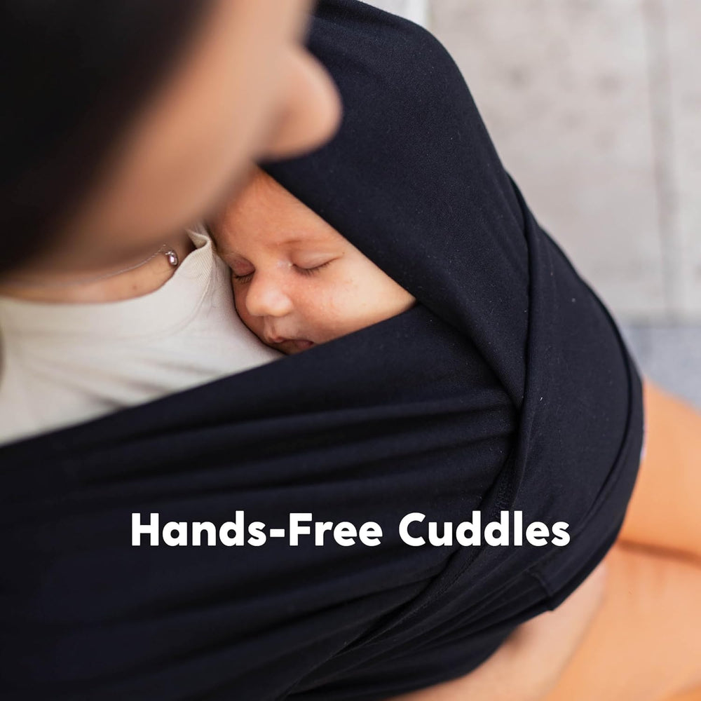 CuddleBug CuddleCarry lightweight material keeps you moving freely