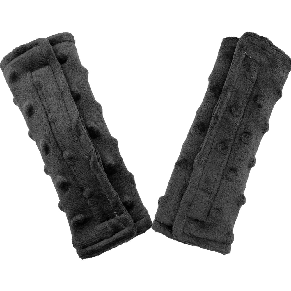Culclendy floral-side vs minky-side detail highlights versatility