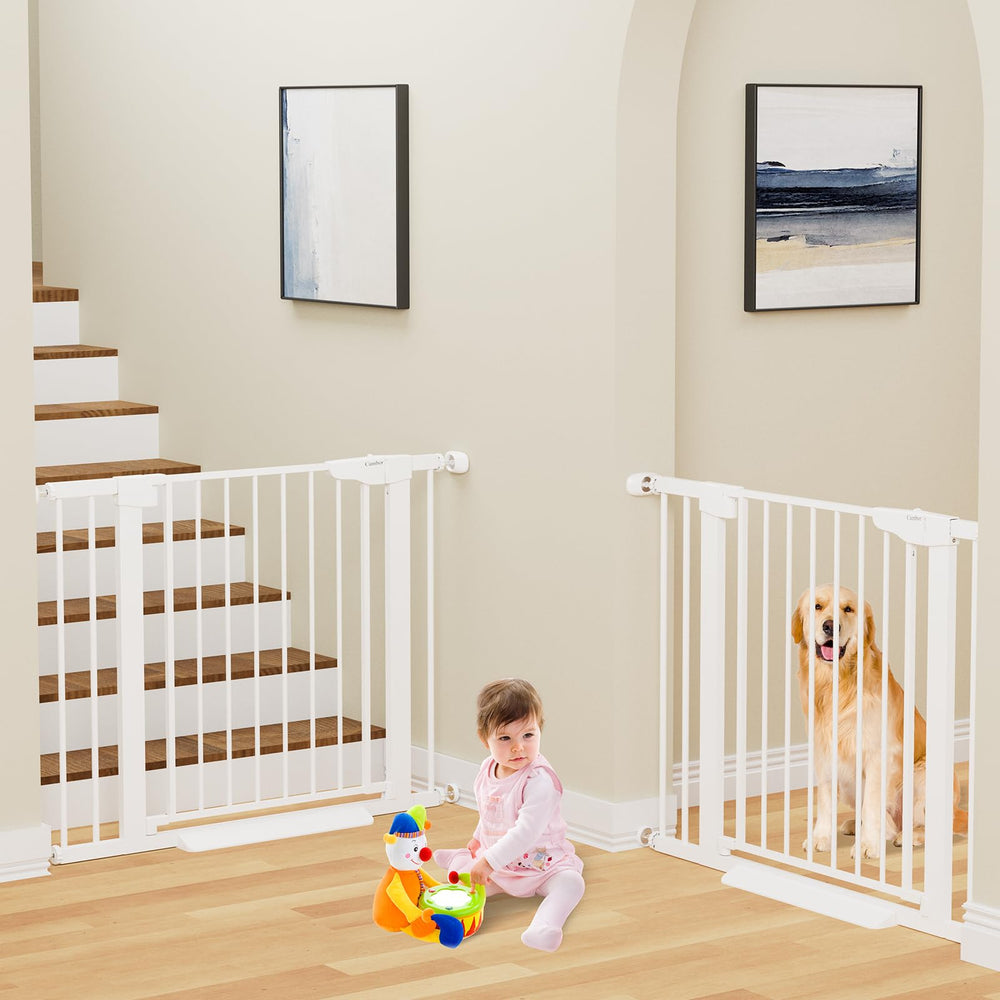 Cumbor baby gate auto-close ensures safe passage through doorways.