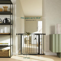 Cumbor gate's durable metal construction for sturdy everyday safety