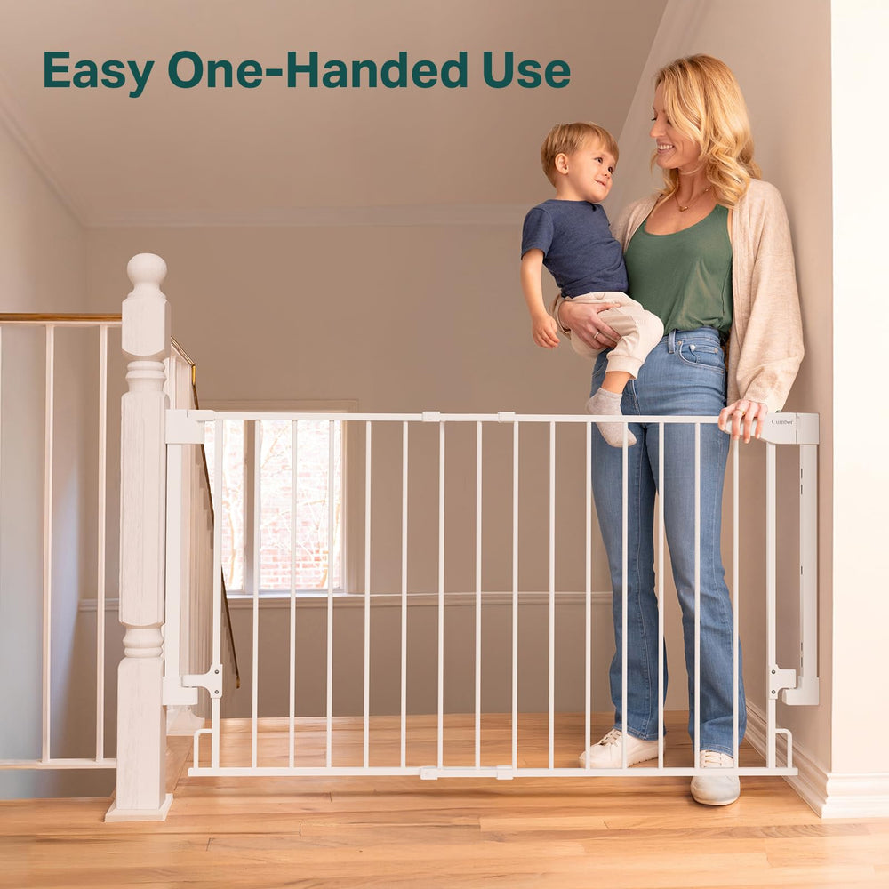 Cumbor Gate drill-mounted-installation ensures maximum safety on stairs.