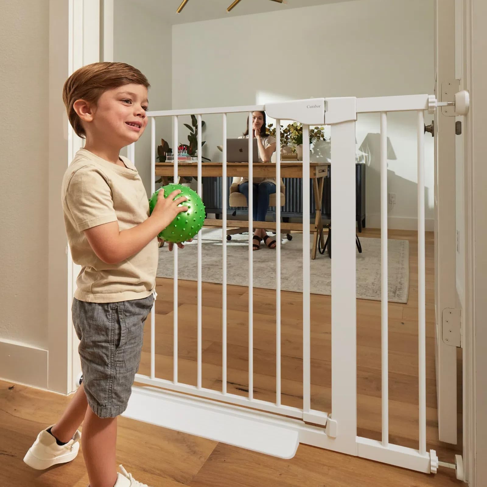 Cumbor award winning Mom's Choice design appeals to families