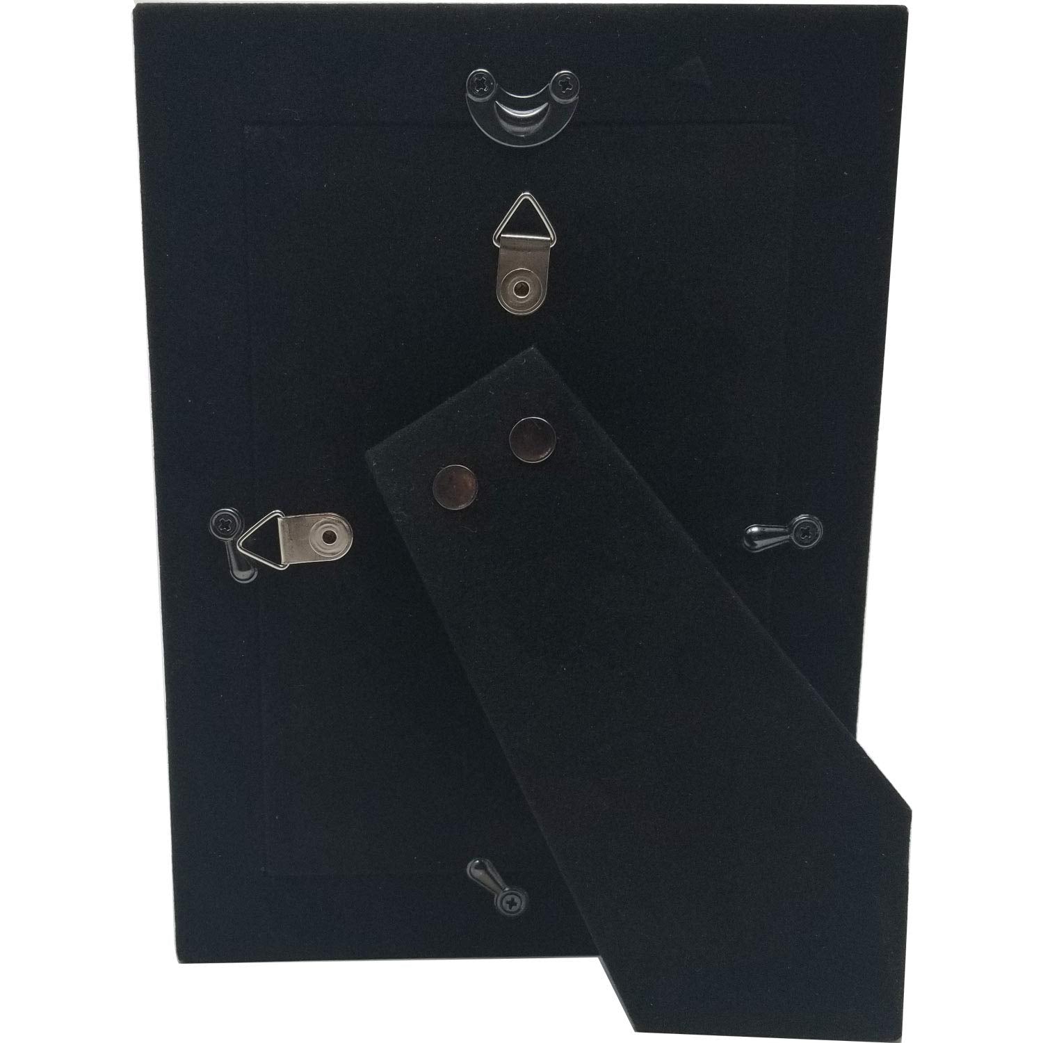 CustomGiftsNow felt-backed bottom design keeps the frame stable on any surface.