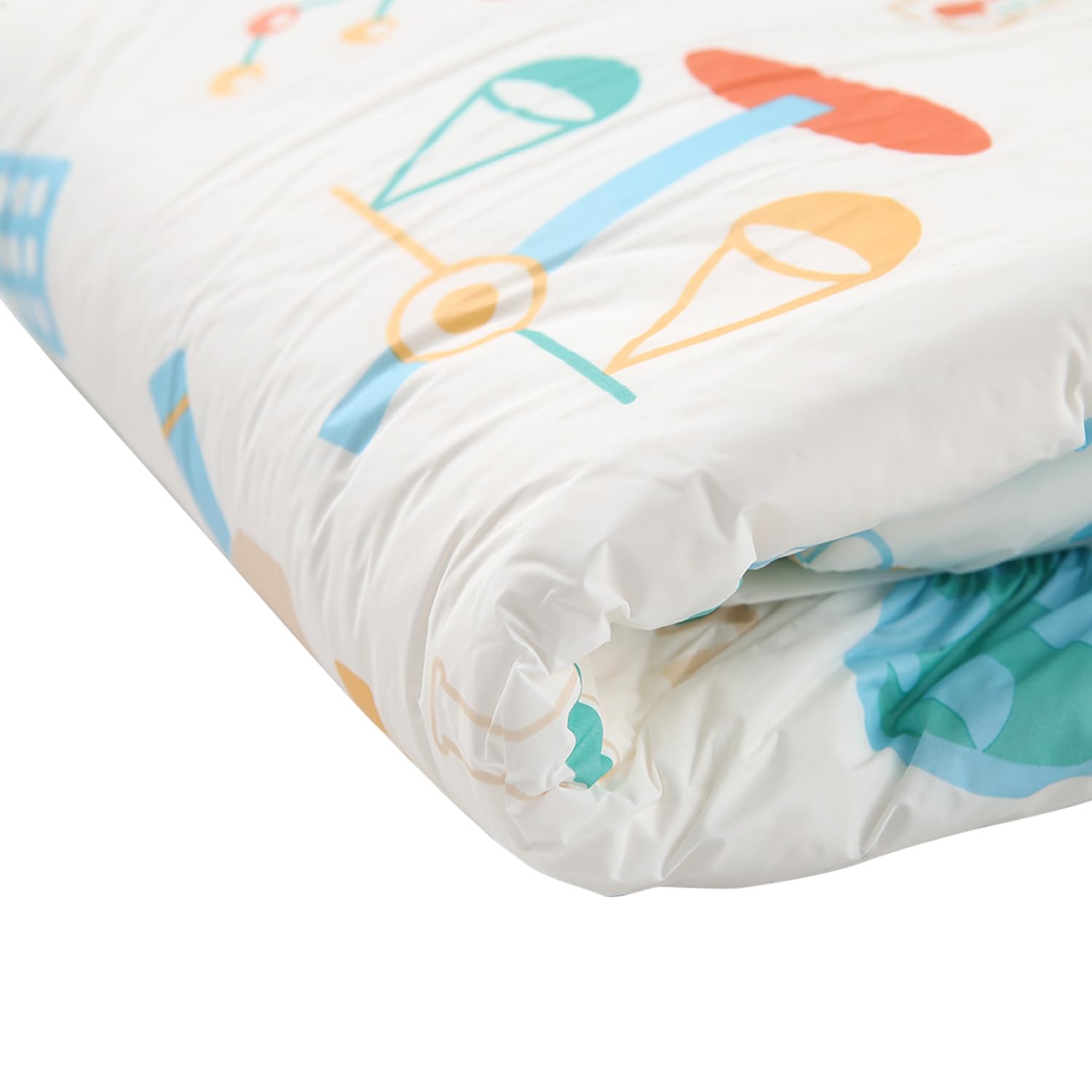 CutiePlusU elastic waistband and leg cuffs create snug, secure fit.