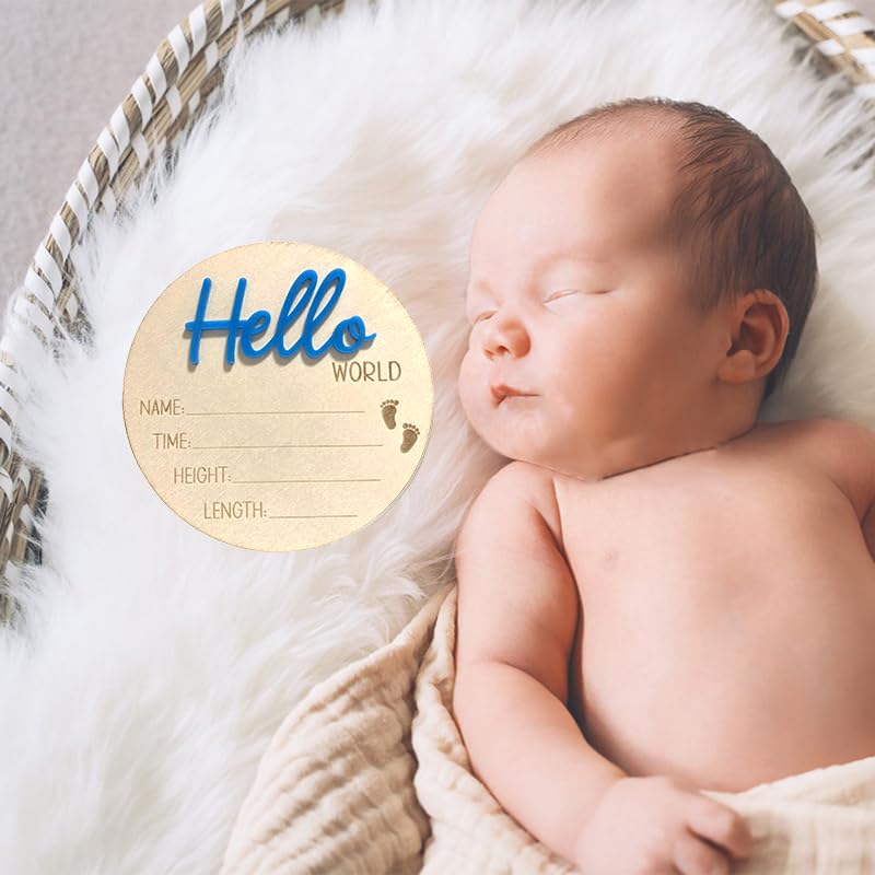 Cuvstvo birth announcement plaque serves as a keepsake.