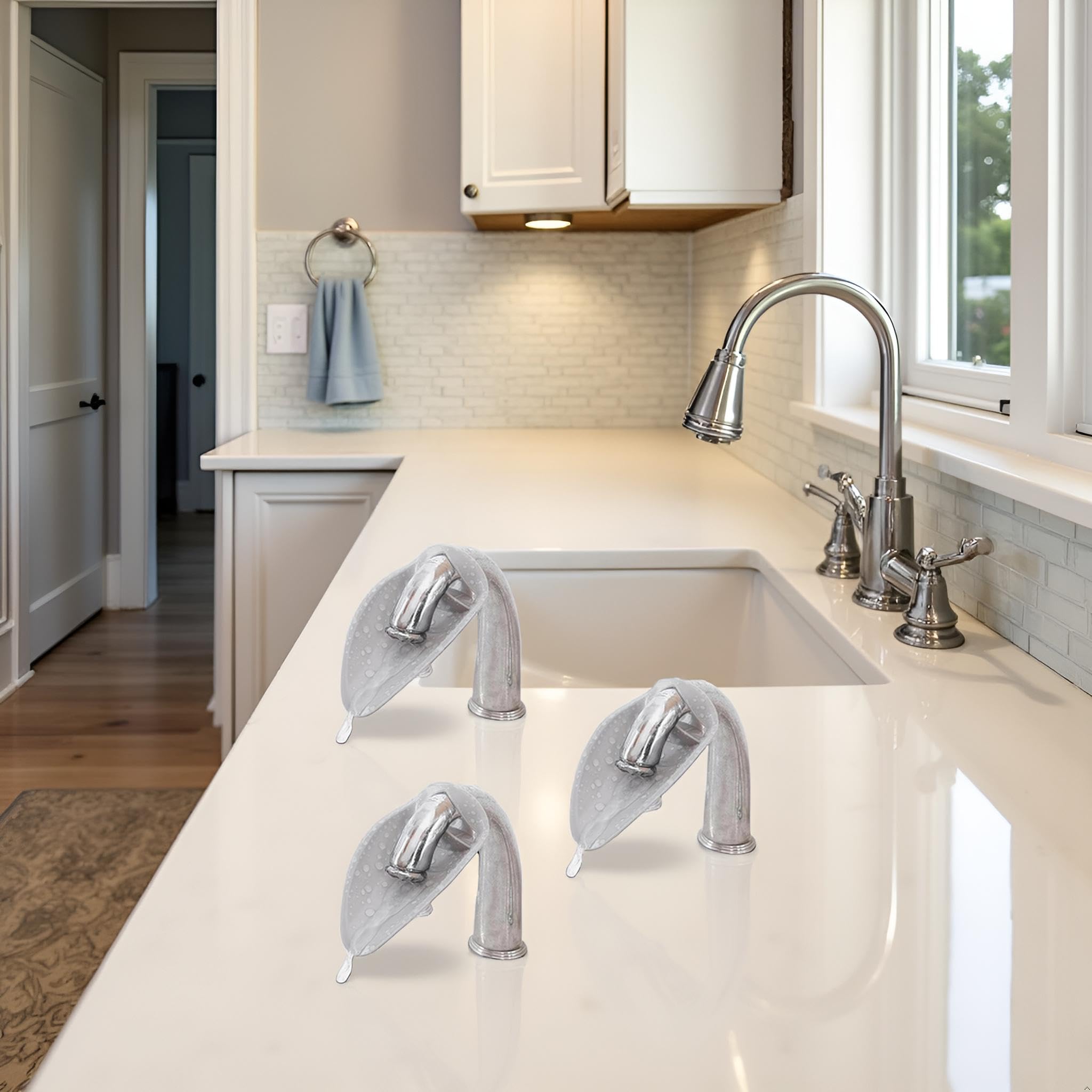 Czhotg curved spout design guides water for kid-friendly washing