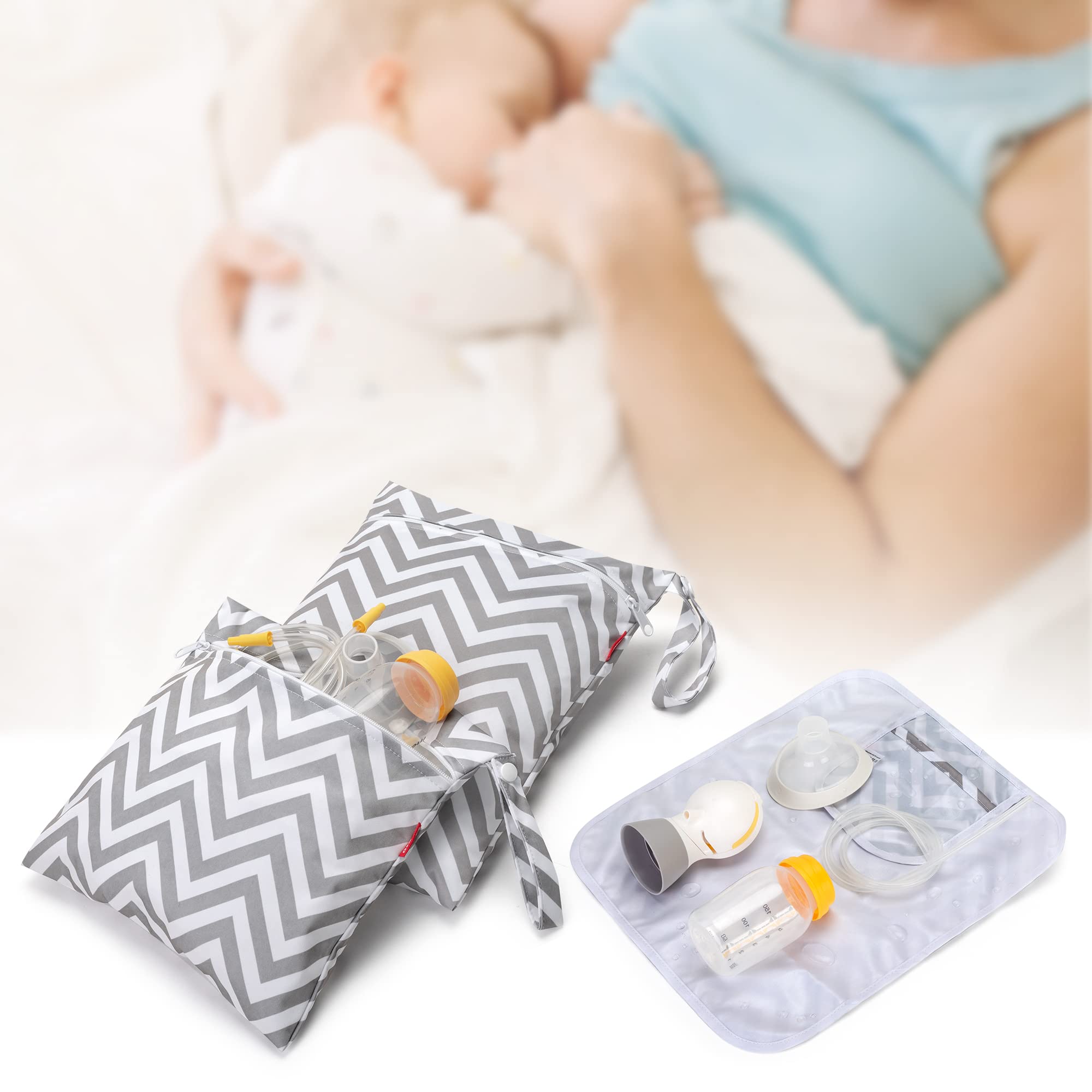 Damero zippered pockets for easy item access