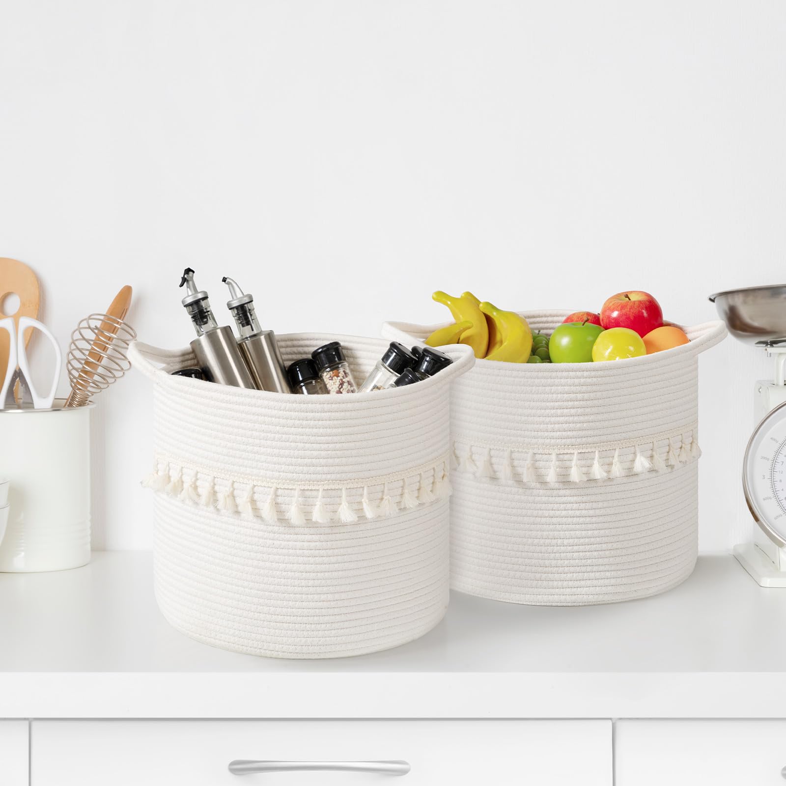 Danpinera 3-pack stored neatly on shelves to reduce clutter.