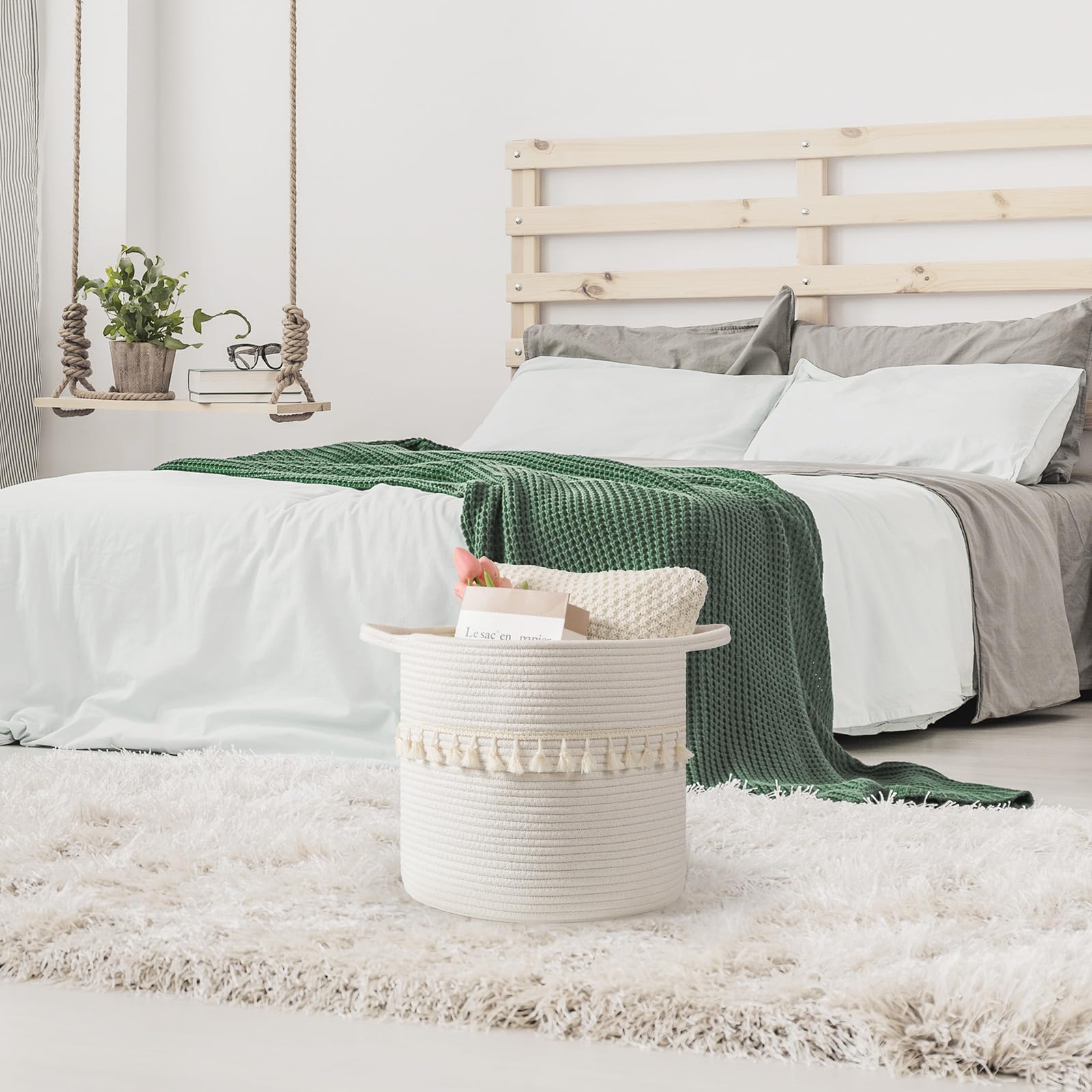Danpinera easy-shaping white round basket stays neat after storage.